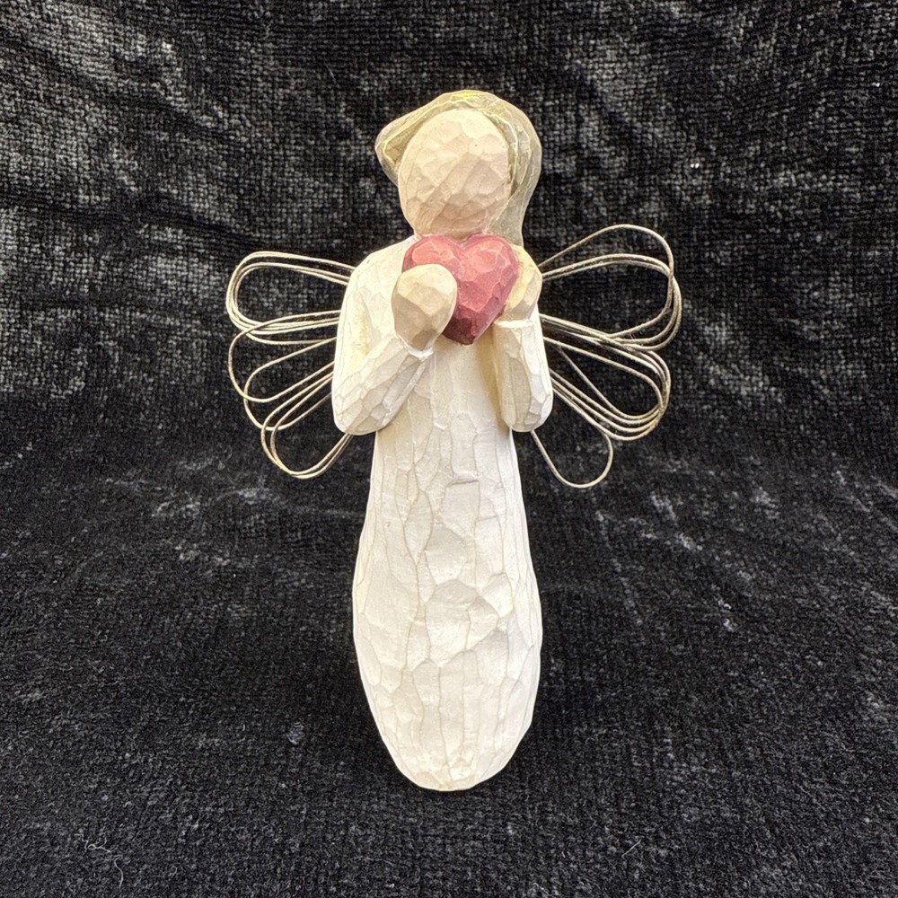 WILLOW TREE FIGURINE "ANGEL OF THE HEART" 2000 ***EUC***